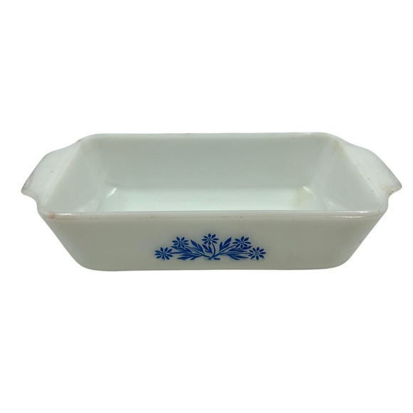 Vintage Anchor Hocking FireKing Milk Glass Casserole Dish 1 Qt Blue Cornflower - Picture 1 of 9
